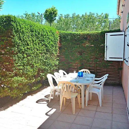 Maison Confortable A 250m De La Avec Terrasse Et Parking - 7 Couchages - Fr-1-387-89 *
