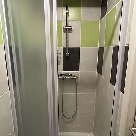 Prázdninový dům Maison Confortable A 250m De La Avec Terrasse Et Parking - 7 Couchages - Fr-1-387-89