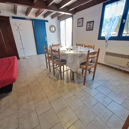 Сasa de vacaciones Maison Confortable A 250m De La Avec Terrasse Et Parking - 7 Couchages - Fr-1-387-89 *