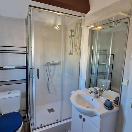 Maison Confortable A 250m De La Avec Terrasse Et Parking - 7 Couchages - Fr-1-387-89 *