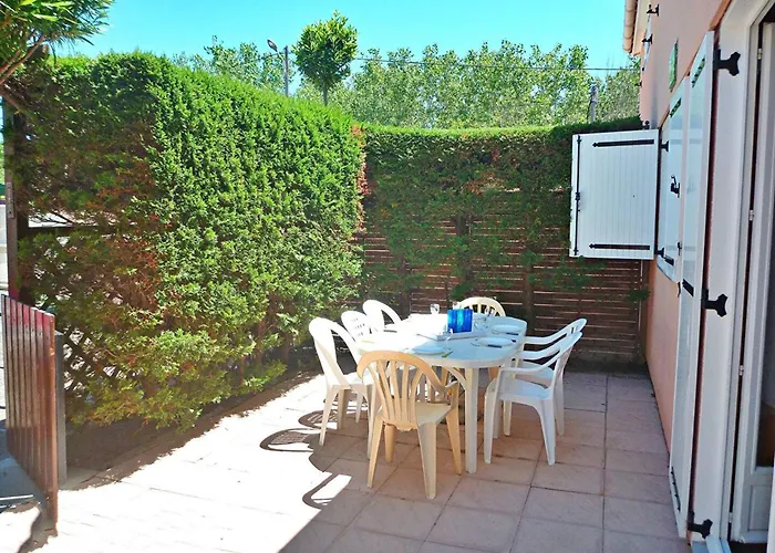 Maison Confortable à 250m De La Avec Terrasse Et Parking - 7 Couchages - Fr-1-387-89 *